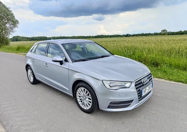 audi Audi A3 cena 49900 przebieg: 177800, rok produkcji 2015 z Janów Lubelski